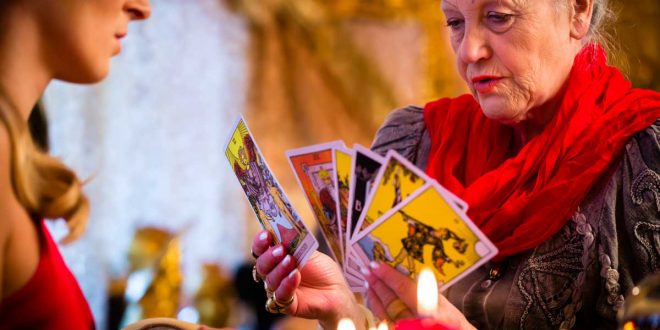 How to Do Psychic Readings for Others